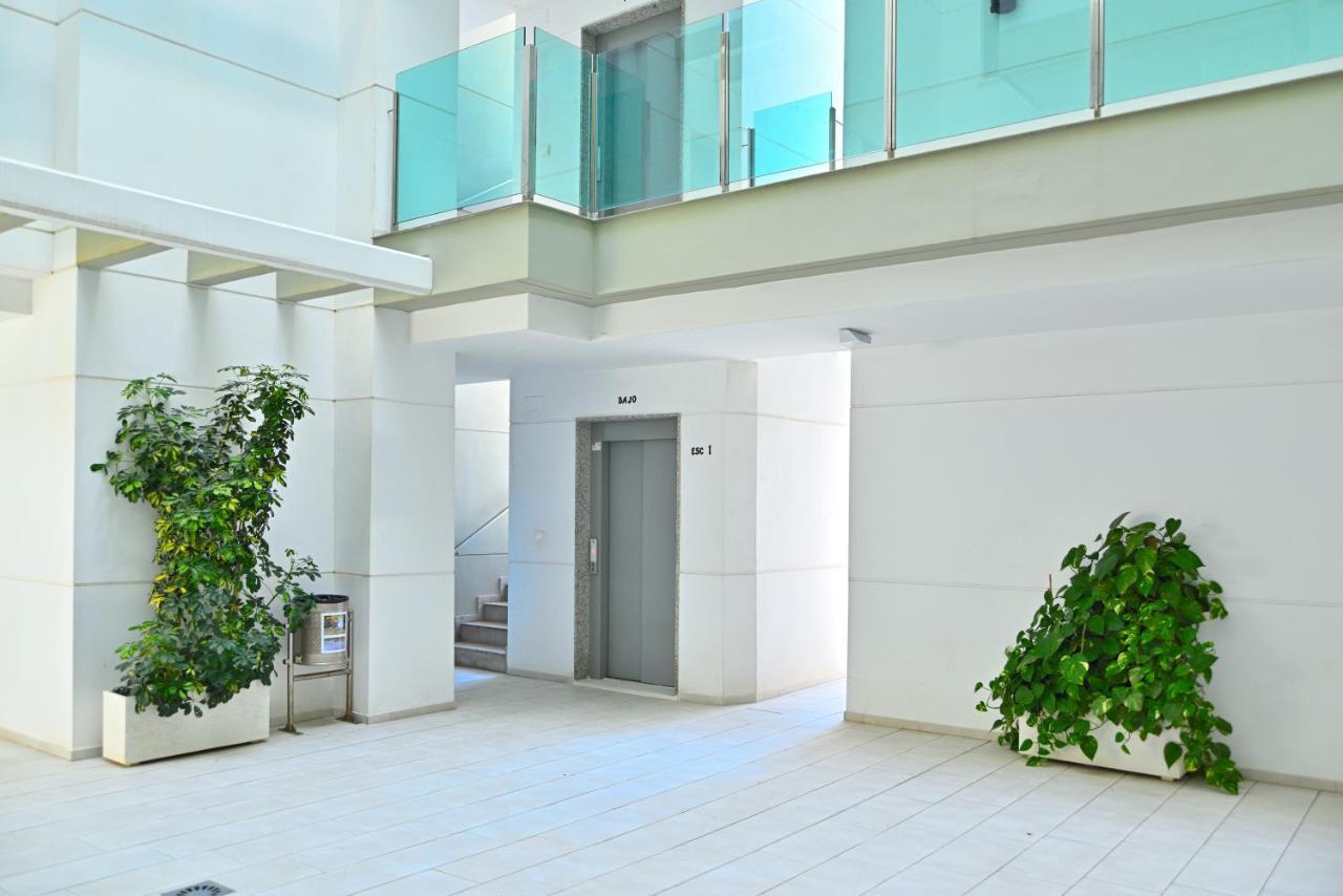 Myflats Luxury Sea Coast Apartment อาเรนาเลส เดล ซอล ภายนอก รูปภาพ